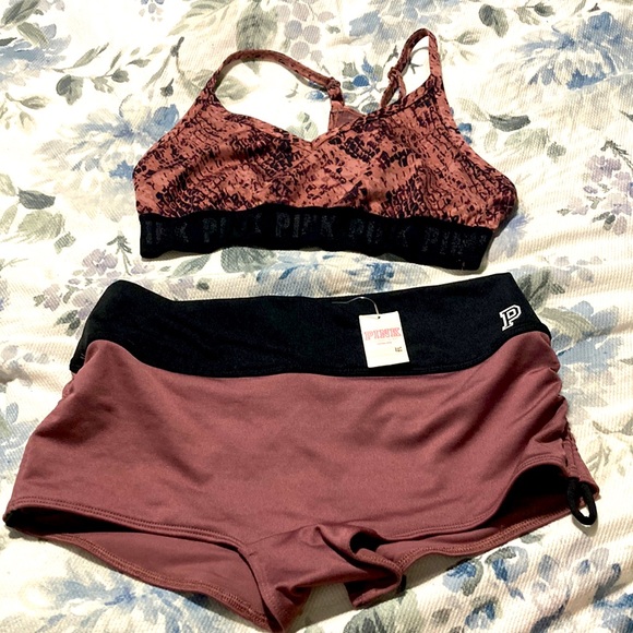 Vs pink swim outfit - Picture 1 of 3